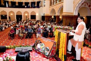 Chief Minister transferred Rs 28 crore 35 lakh to the accounts of 881 beneficiaries with a single click.