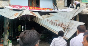 Proceedings to remove encroachment from roads and footpaths underway