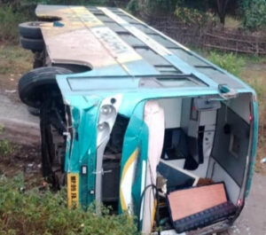 chartered passenger bus going from Amravati to Indore fell from the bridge of Abna river.