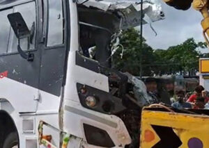 10 pilgrims died in a tragic road accident in West Bengal district