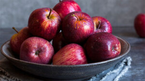 If you eat apples in this way, you will get amazing benefits.