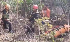 Eight youths killed as car falls into 800-feet deep gorge in Maharashtra